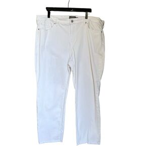 Torrid White Boyfriend Straight Denim Jeans with Raw hem